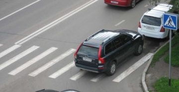 Остановка на пешеходном переходе сколько штраф Остановка на пешеходном переходе сколько штраф